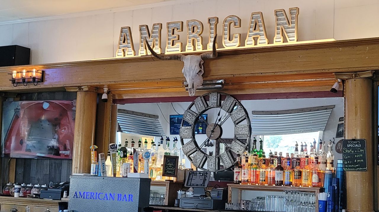 American Bar in Stockett
